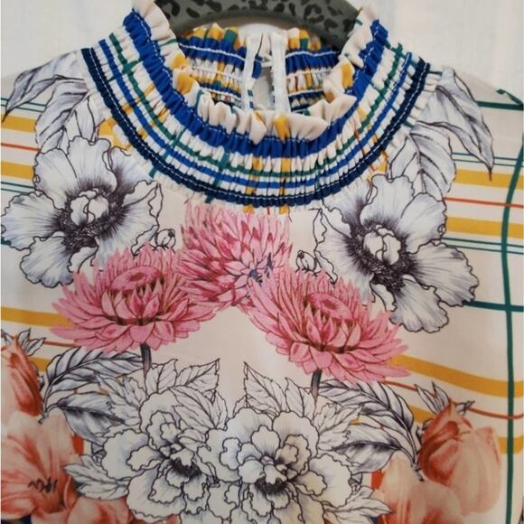 Jealous tomato mock turtleneck floral blouse‎ small - Picture 2 of 10